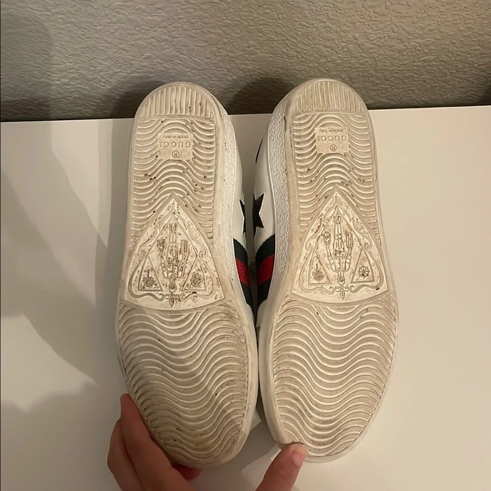 Authentic Gucci White Sneakers with stars - Picture 4 of 6